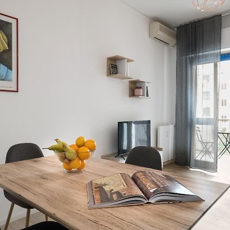 Flats4Rent Elisa Lägenhet Verona Exteriör bild